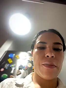 Naatalia online show from March 2026 06:02:02 PM