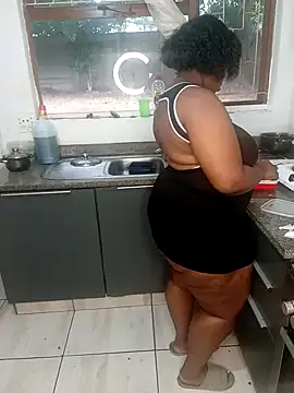 PinkMagic online show from September 2025 01:45:01 PM