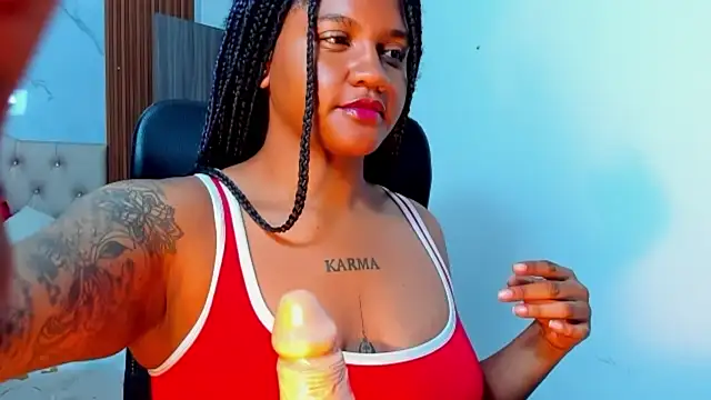 Snapshot of ZahraRose chatting on January 2026 08:10:02 PM ZahraRose online show from January 2026 08:10:02 PM