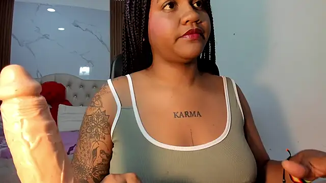 Snapshot of ZahraRose chatting on February 2026 08:24:02 PM ZahraRose online show from February 2026 08:24:02 PM