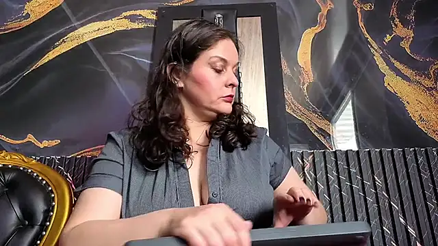 AmandaKovich online show from February 2026 06:58:01 PM