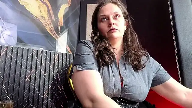 AmandaKovich online show from April 2026 07:28:02 PM