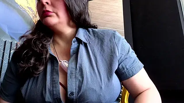AmandaKovich online show from July 2026 08:14:01 PM