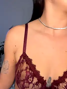 YoungHotMilf97 online show from November 2025 06:51:01 PM