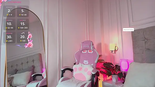 JasmineRoss 1 online show from April 2026 07:48:01 PM