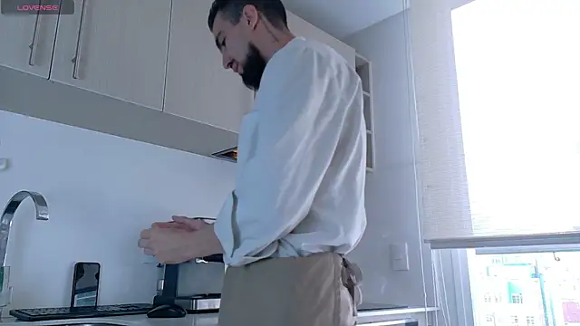 K cique online show from September 2025 09:03:01 PM