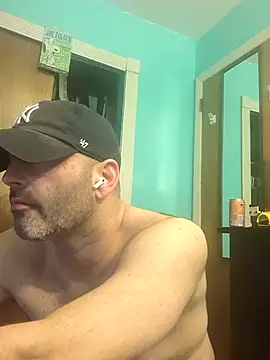 Snapshot of Novabear6996 chatting on February 2025 05:42:02 AM Novabear6996 online show from February 2025 05:42:02 AM