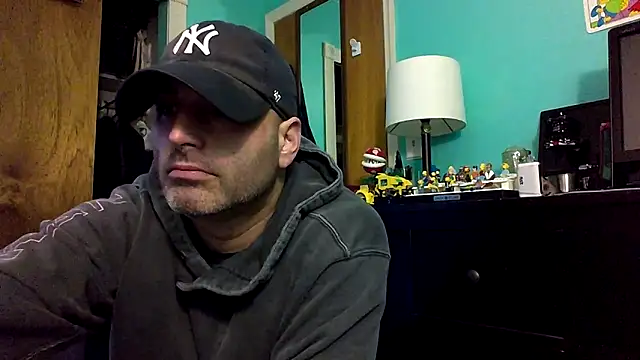 Snapshot of Novabear6996 chatting on February 2025 04:52:01 AM Novabear6996 online show from February 2025 04:52:01 AM