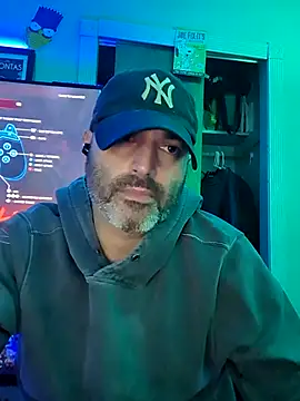 Novabear6996 online show from September 2025 07:08:01 AM