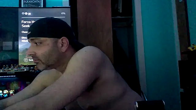 Snapshot of Novabear6996 chatting on October 2025 07:12:02 AM Novabear6996 online show from October 2025 07:12:02 AM