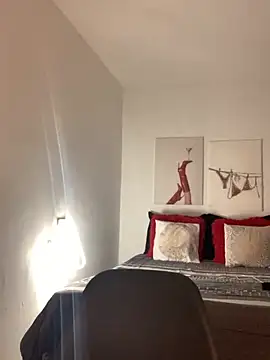 Dahiana Giil online show from December 2025 07:38:01 AM