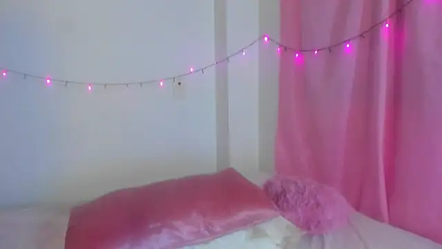 Danna Myst online show from November 2025 11:50:01 PM