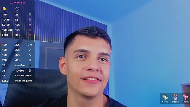 JacobRoberts1 online show from October 2025 08:41:02 PM