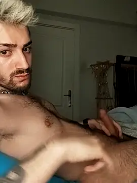 Snapshot of hotspice_boy chatting on February 2025 12:52:02 AM hotspice boy online show from February 2025 12:52:02 AM