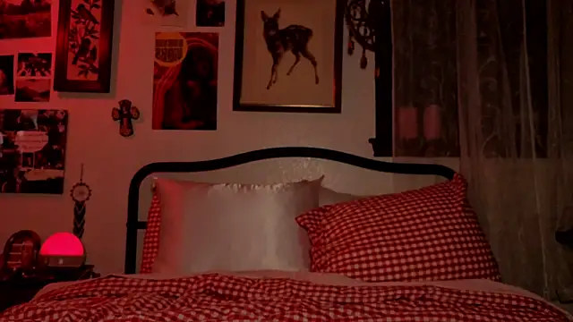 sinfulblonde1 online show from September 2025 05:55:02 AM