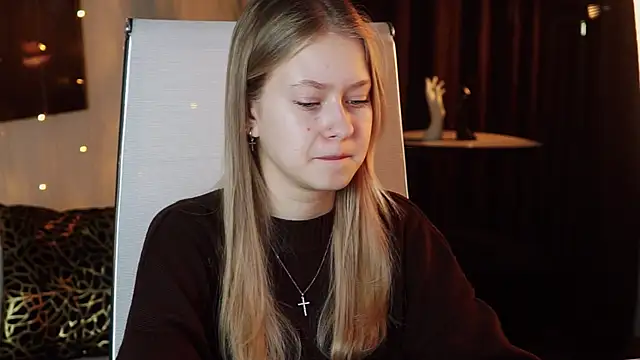 EveMundie online show from April 2026 09:34:01 AM