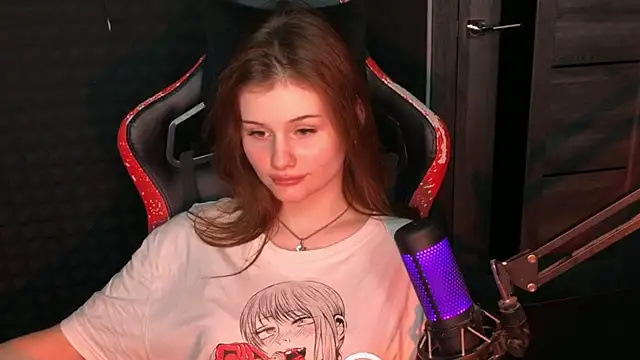 Snapshot of baby_Milaaaaaaa chatting on February 2025 11:04:02 PM baby Milaaaaaaa online show from February 2025 11:04:02 PM