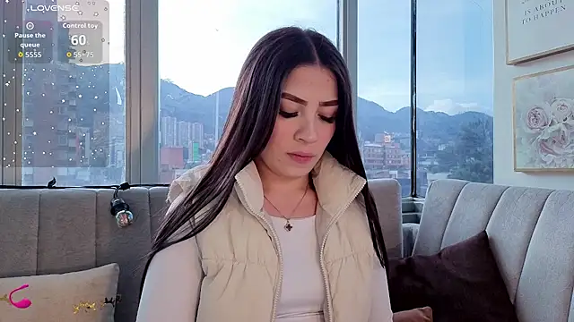 Ivanna West online show from October 2025 11:47:02 AM