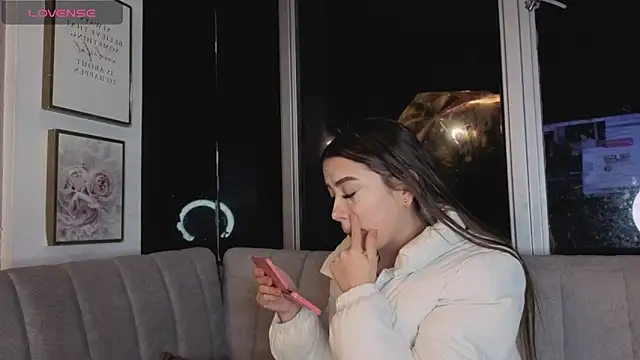 Ivanna West online show from April 2026 09:56:02 AM