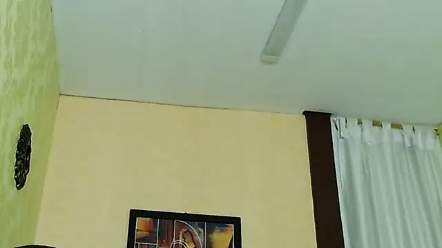 Snapshot of Martin_Linares chatting on March 2025 04:37:02 PM Martin Linares online show from March 2025 04:37:02 PM