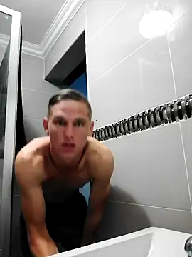 Ruanie online show from April 2026 07:58:02 PM