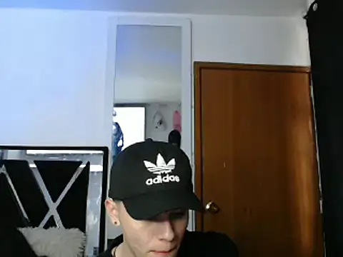 Smith boy 25 online show from March 2025 09:07:02 PM