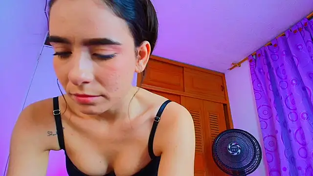 Peach Rose  online show from March 2025 03:02:01 AM