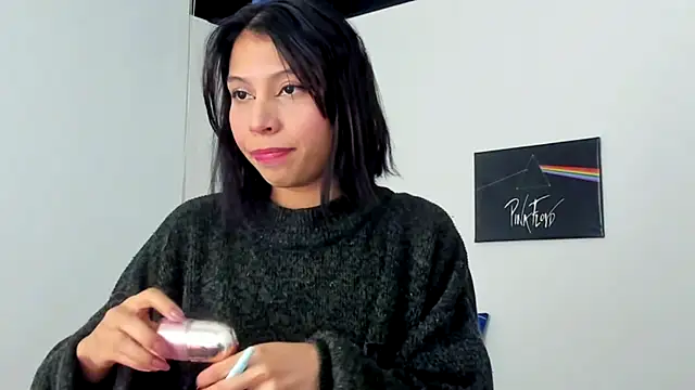 Snapshot of sweet_Amy0 chatting on November 2025 09:58:01 PM sweet Amy0 online show from November 2025 09:58:01 PM