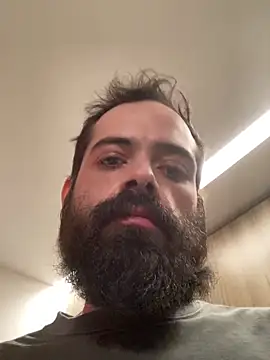 guccititi online show from December 2025 08:04:01 PM