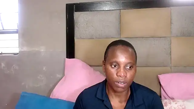 DIVAASS1 online show from April 2026 07:28:01 AM