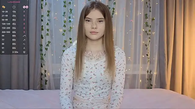 CarolinePepper online show from March 2026 02:00:02 PM