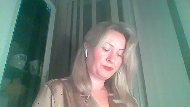 Snapshot of Mary888x chatting on February 2025 05:46:02 PM Mary888x online show from February 2025 05:46:02 PM