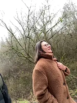 AvaFlowers6 online show from December 2025 08:41:02 AM