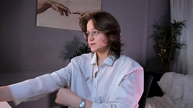 Snapshot of Rada_Woods chatting on March 2025 08:44:02 PM Rada Woods online show from March 2025 08:44:02 PM