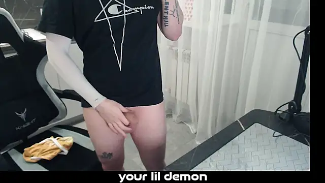 yourlildemon online show from February 2026 06:31:01 PM