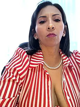 Snapshot of Mrsvictoriaaa chatting on January 2026 08:11:02 PM Mrsvictoriaaa online show from January 2026 08:11:02 PM