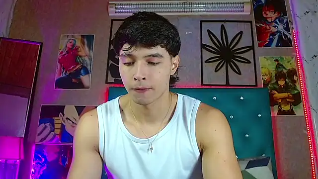 LiamAndrewzz online show from March 2026 03:35:02 AM