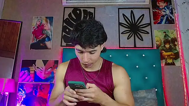 LiamAndrewzz online show from June 2026 04:25:01 AM