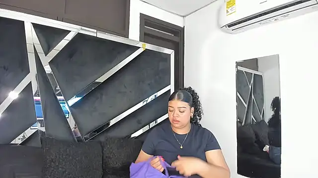 Rubyxht online show from October 2025 12:50:02 PM