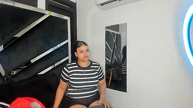 Rubyxht online show from December 2025 12:32:01 PM