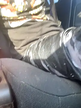 QueenM3 online show from October 2025 08:17:01 PM