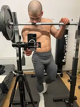 pesyelisa online show from February 2025 06:57:02 PM