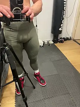 pesyelisa online show from February 2025 05:02:02 PM