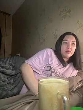 Snapshot of Naughtbaby_2025 chatting on October 2025 02:33:01 AM Naughtbaby 2025 online show from October 2025 02:33:01 AM