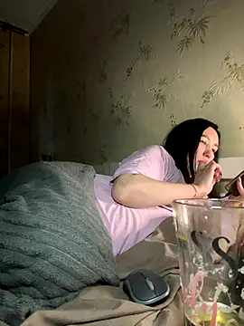 Snapshot of Naughtbaby_2025 chatting on October 2025 02:38:01 PM Naughtbaby 2025 online show from October 2025 02:38:01 PM