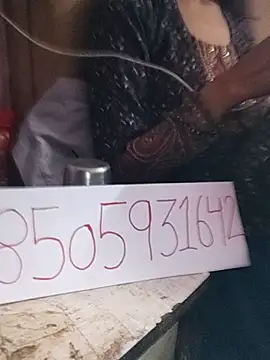 Dolly b online show from February 2025 05:10:02 PM