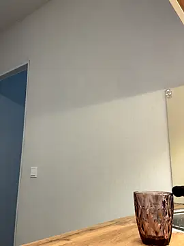 AlishaPrettyBlade online show from December 2025 01:07:01 PM