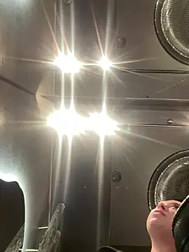 AlishaPrettyBlade online show from April 2026 06:24:01 AM