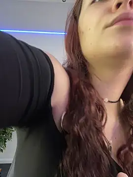 AshleySkott  online show from October 2025 08:33:02 AM