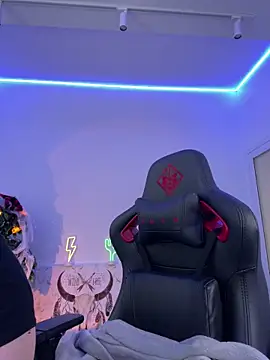 AshleySkott  online show from October 2025 09:11:04 AM